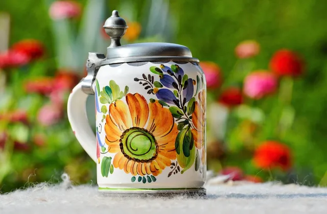 Stainless Steel and Ceramic Mug