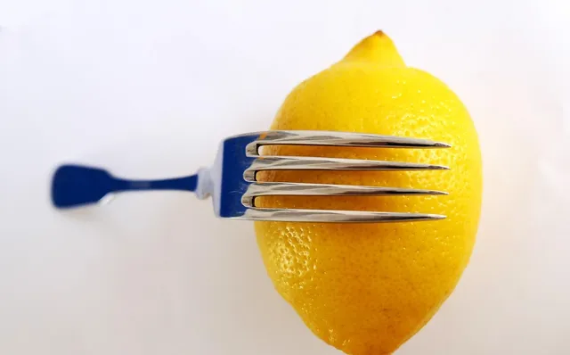Maxwell & Williams Cosmopolitan Oyster Fork