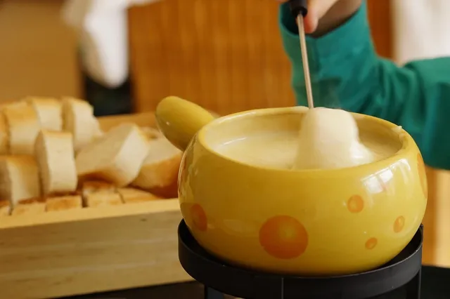 Indulgence 8PC Fondue Set