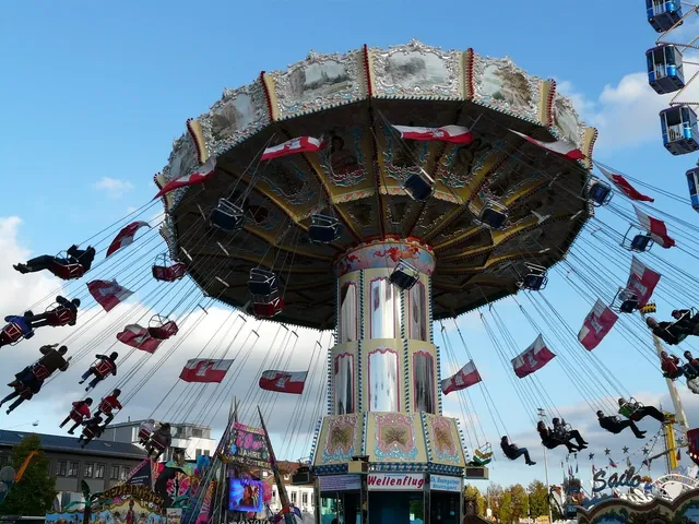 Quad Spice Carousel
